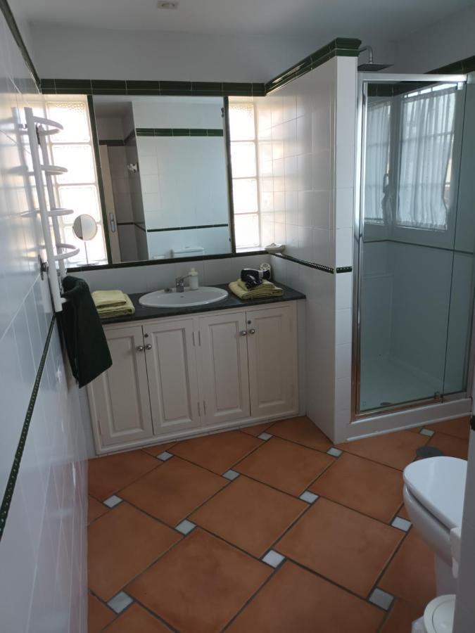 Habitaciones En Casa Centrica Con Piscina Almuñécar Eksteriør billede