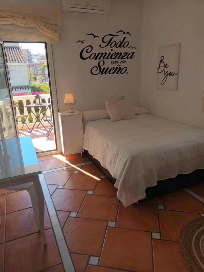 Habitaciones En Casa Centrica Con Piscina Almuñécar Eksteriør billede