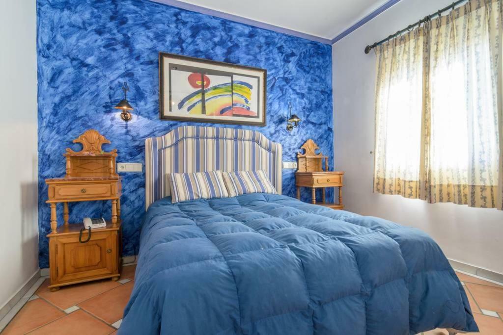 Habitaciones En Casa Centrica Con Piscina Almuñécar Eksteriør billede